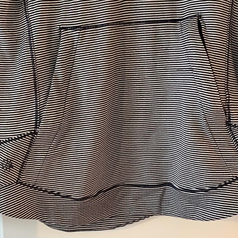 Athleta sweatshirt - Picture 3 of 6